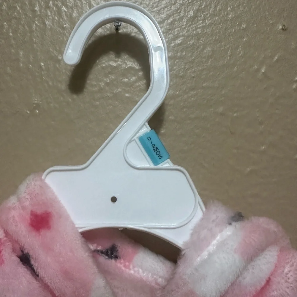 Zak &‎ Zoey Toddler Girl Plush Bathrobe 0-9 Months Pink and white with Clouds